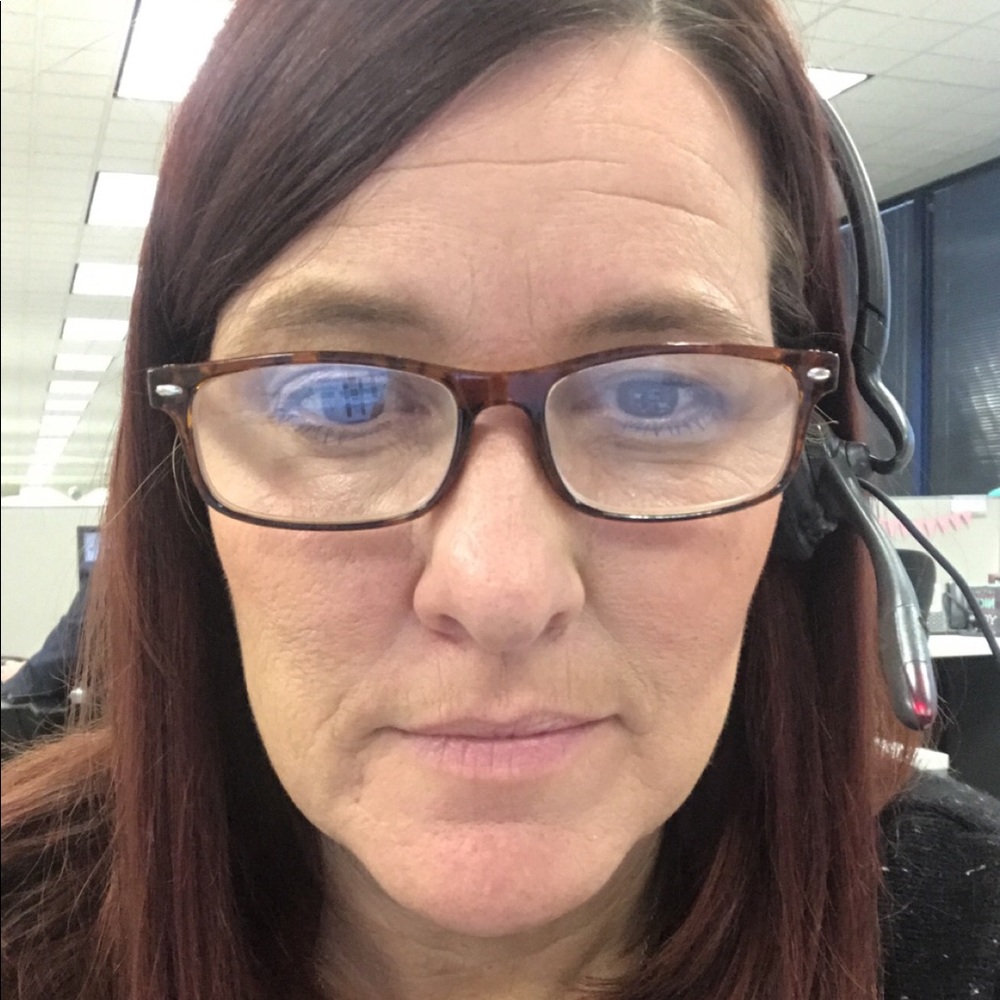 Meet your Posher, Val